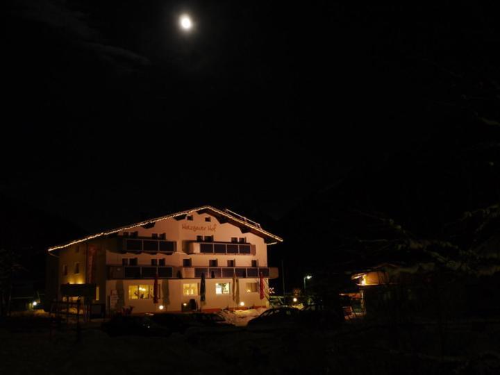 Holzgauerhof Bed & Breakfast ภายนอก รูปภาพ